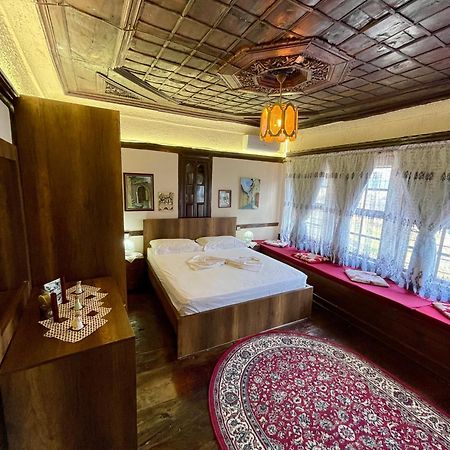 Restaurant & Guest House Semani Berat Exterior foto